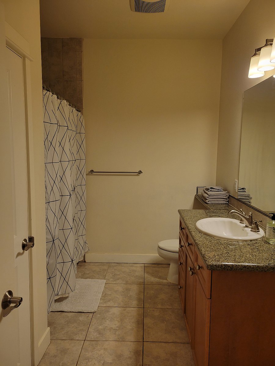 Furnished Finder property 1035865_1 photo 24