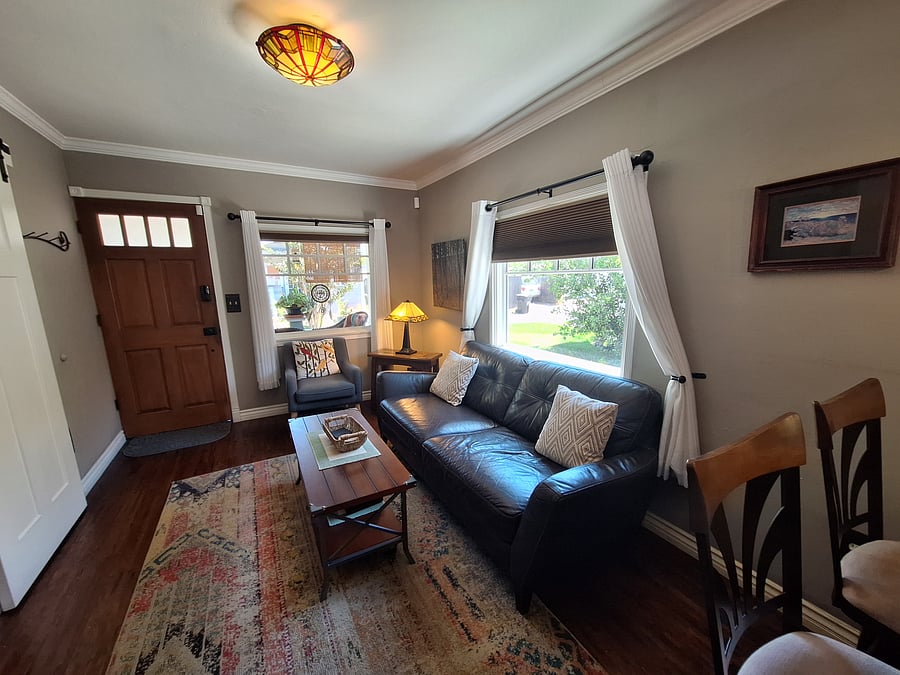 Furnished Finder property 1035869_1 photo 3