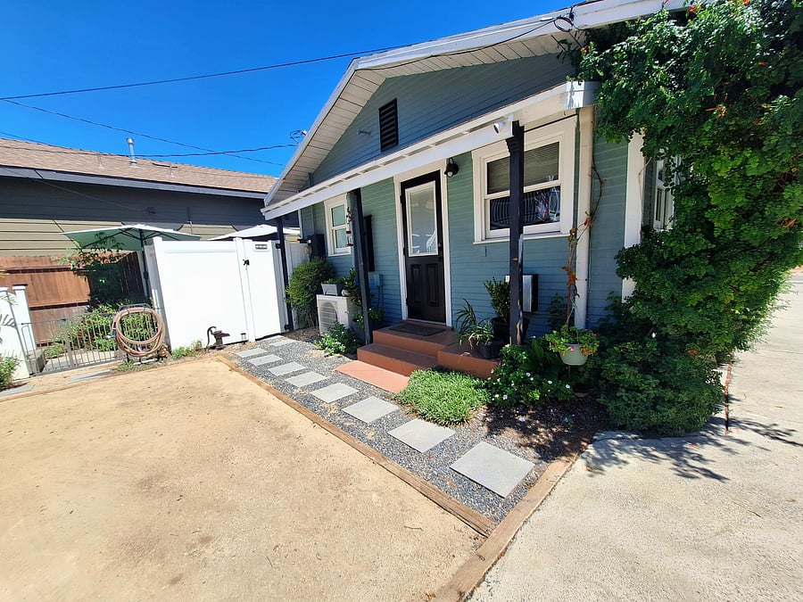 Furnished Finder property 1035869_1 photo 28