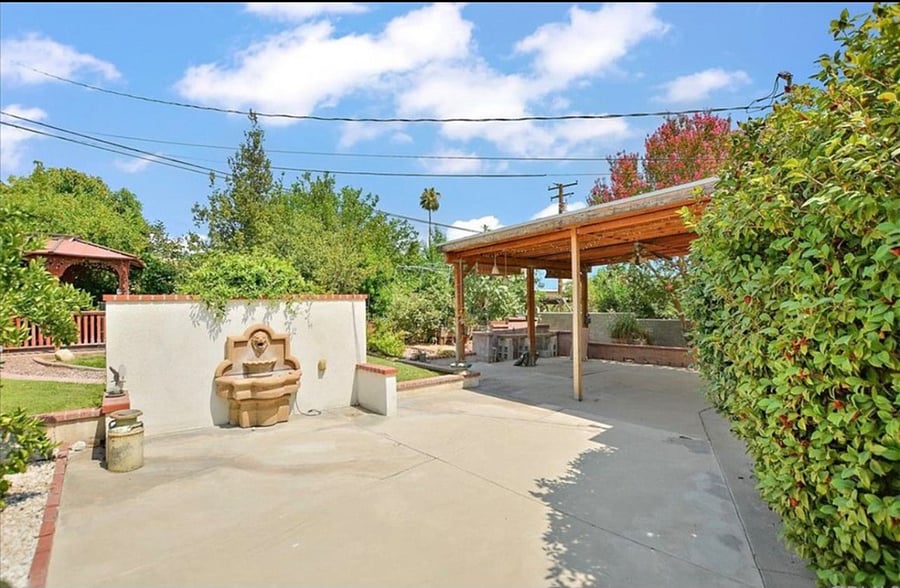 Furnished Finder property 1035885_1 photo 11