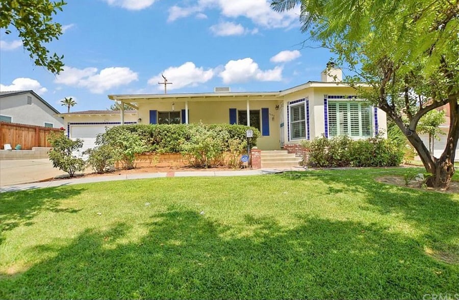 Furnished Finder property 1035885_1 photo 12