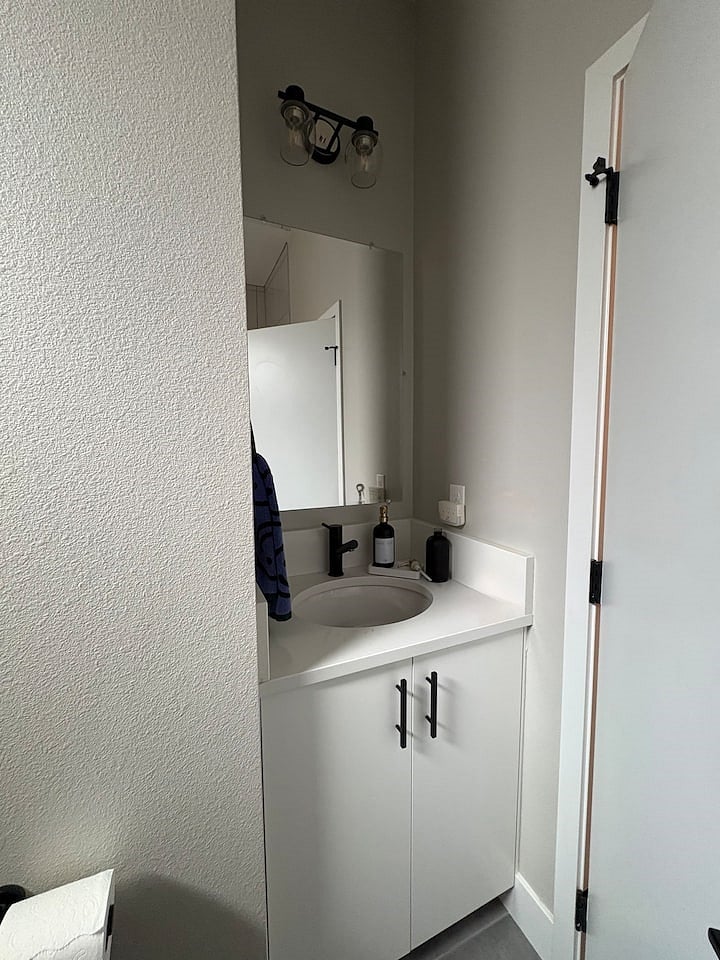 Furnished Finder property 1035891_1 photo 6