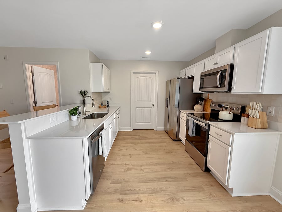 Furnished Finder property 1035898_1 photo 9