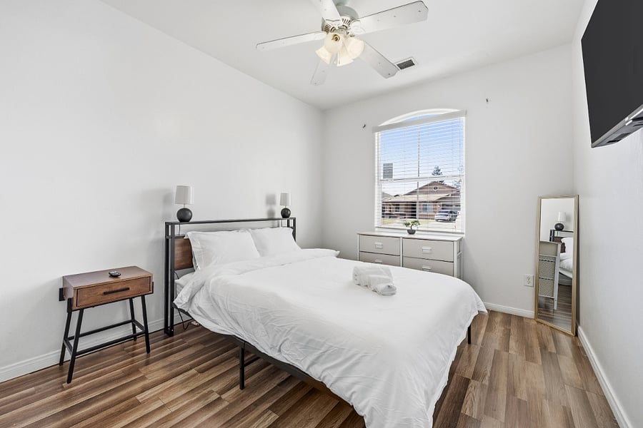 Furnished Finder property 1035904_1 photo 22