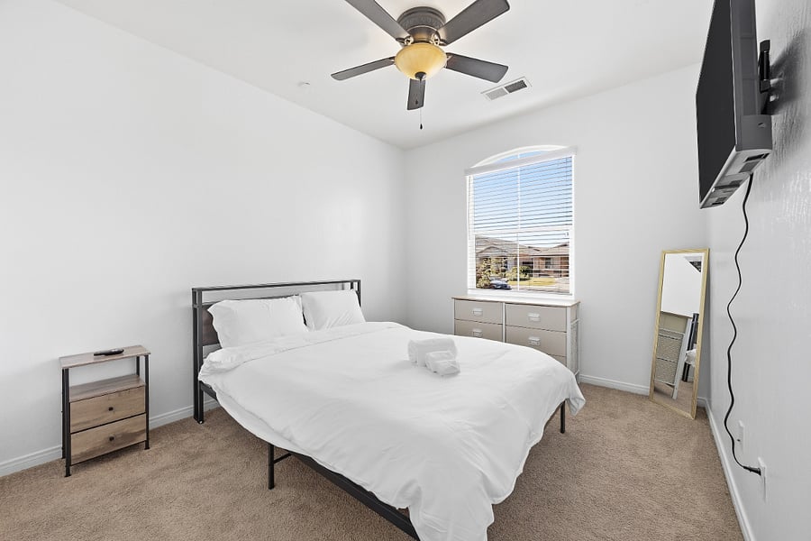 Furnished Finder property 1035904_1 photo 31