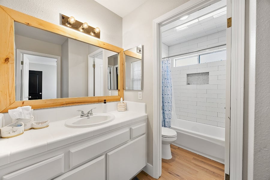 Furnished Finder property 1035905_1 photo 30