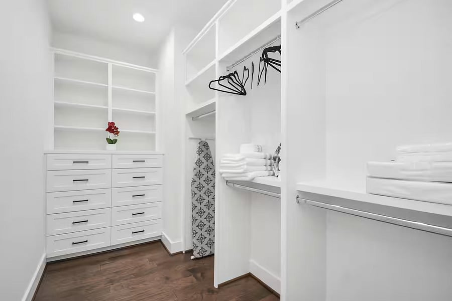 Furnished Finder property 1035908_1 photo 26