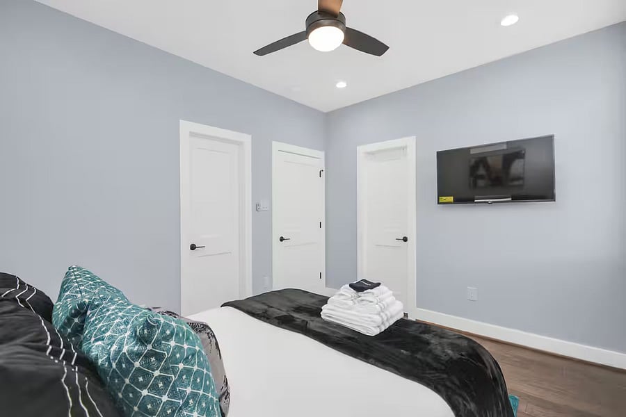 Furnished Finder property 1035908_1 photo 29
