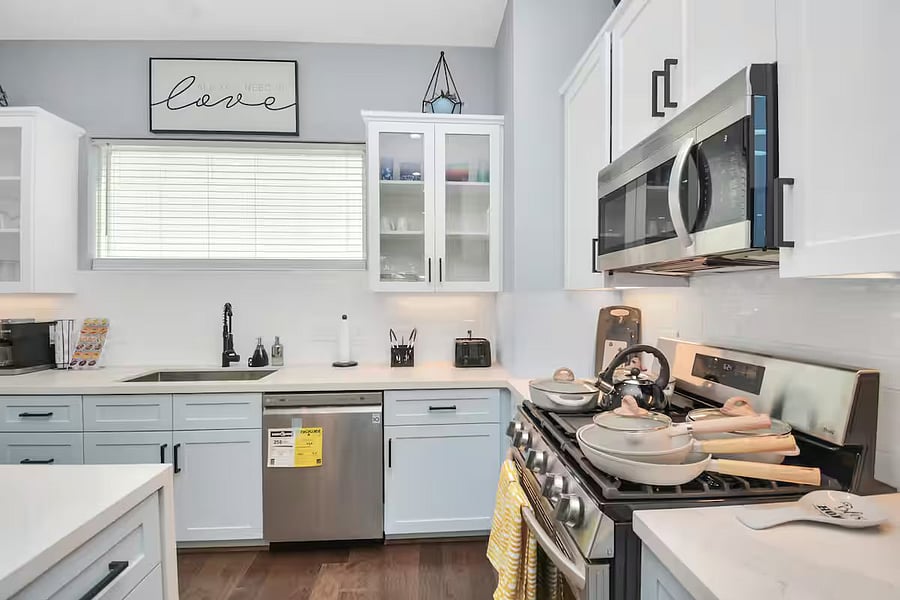 Furnished Finder property 1035908_1 photo 19