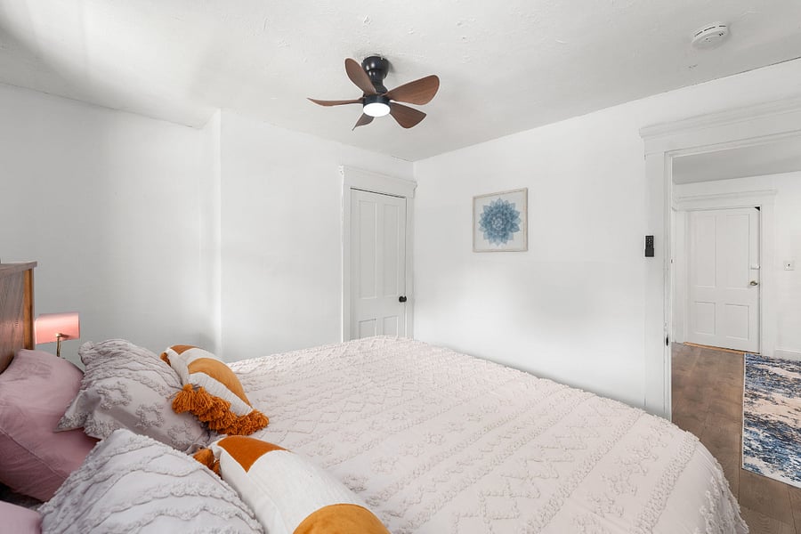 Furnished Finder property 1035917_1 photo 17
