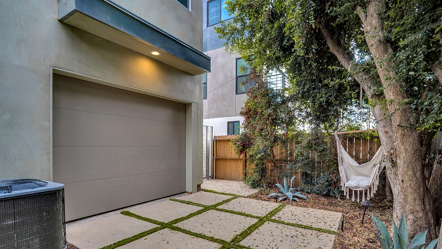 Furnished Finder property 1035930_1 photo 7