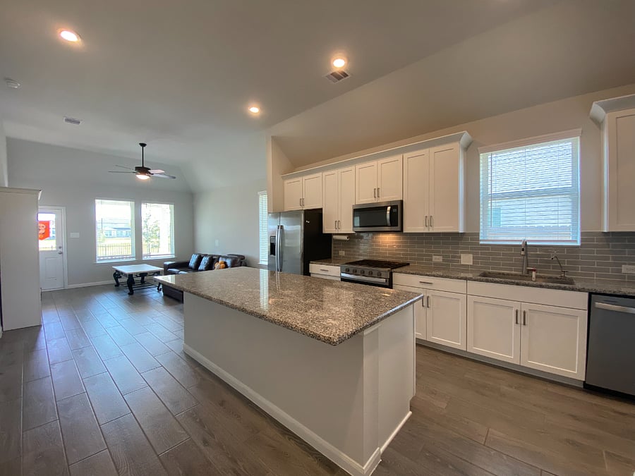 Furnished Finder property 1035936_1 photo 6