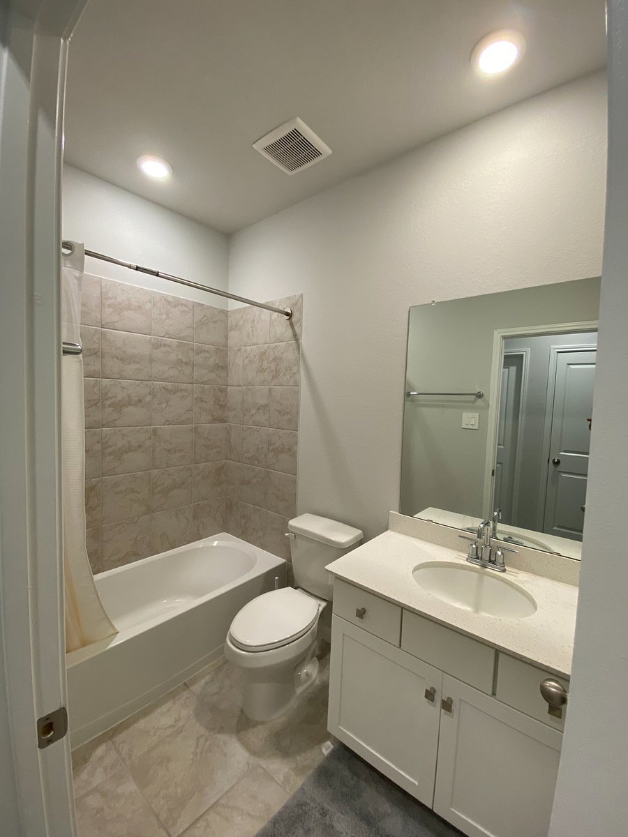 Furnished Finder property 1035936_1 photo 23