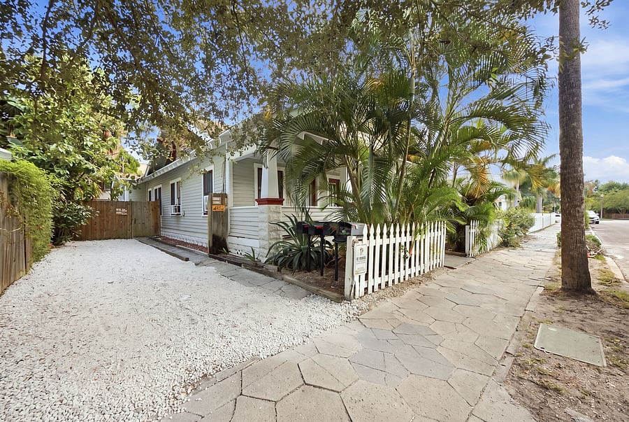 Furnished Finder property 1035941_1 photo 37