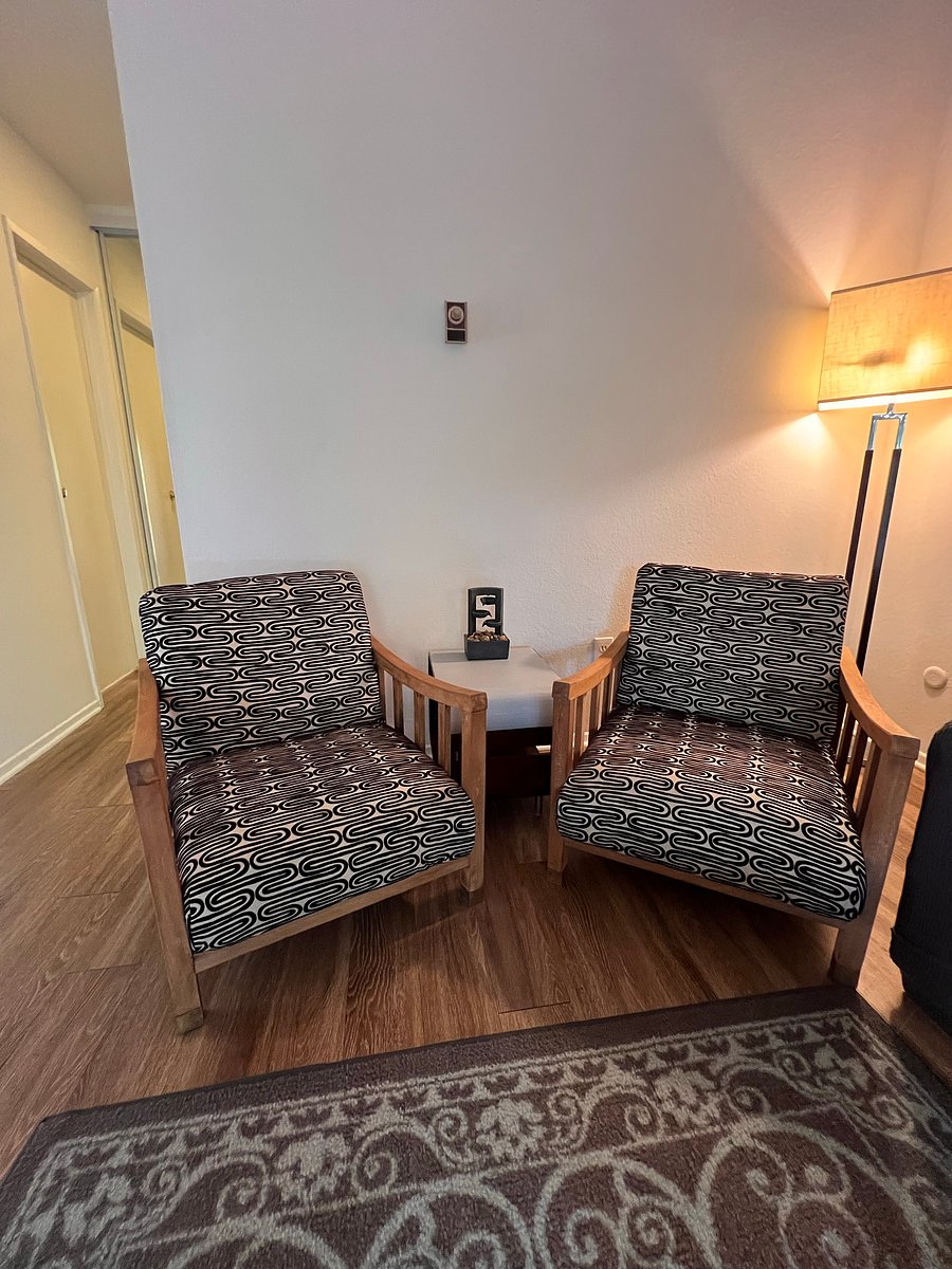 Furnished Finder property 1035946_1 photo 2