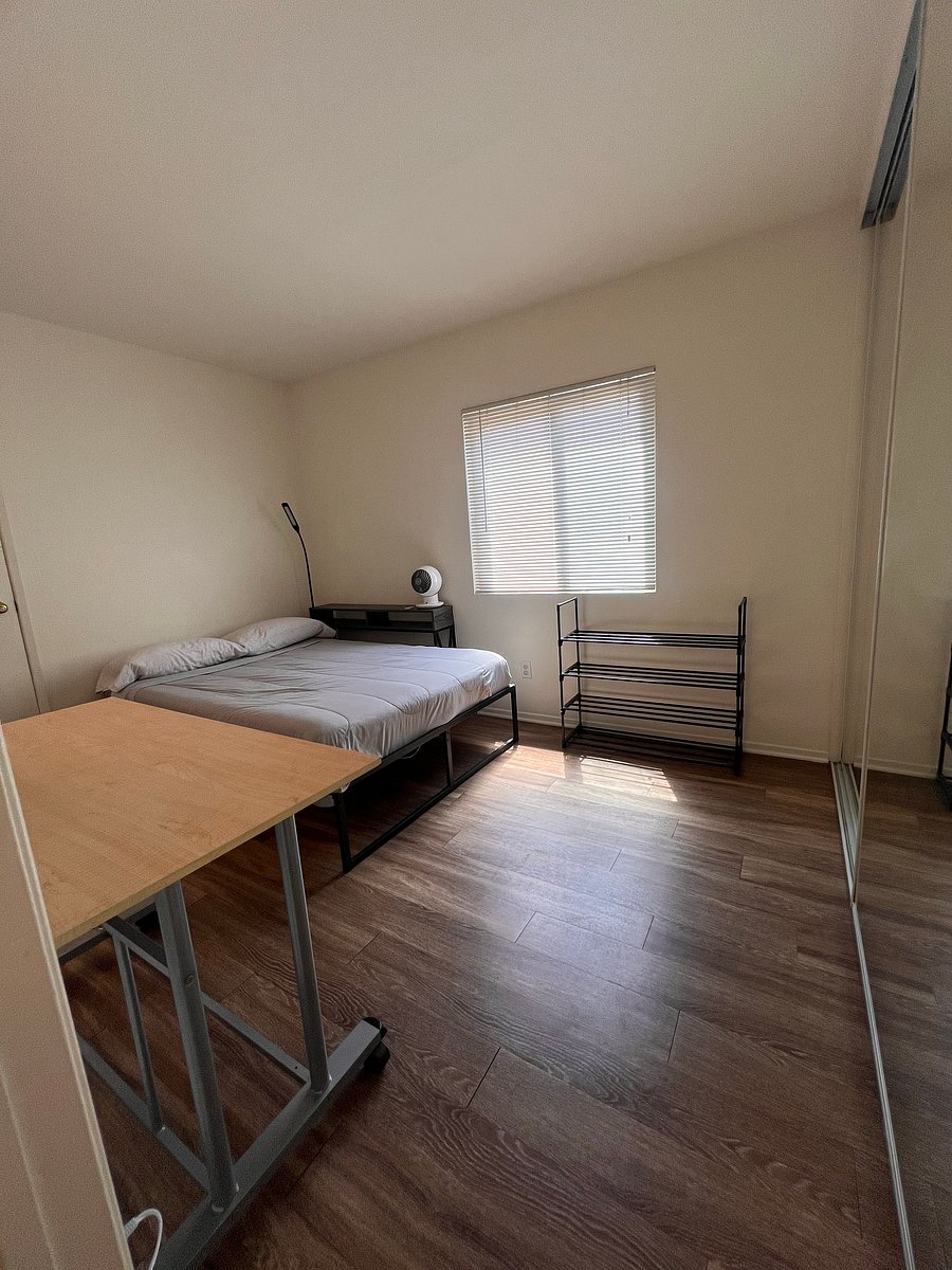 Furnished Finder property 1035946_1 photo 9