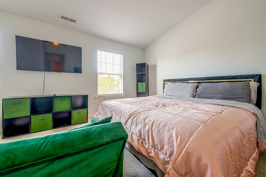 Furnished Finder property 1035962_1 photo 32