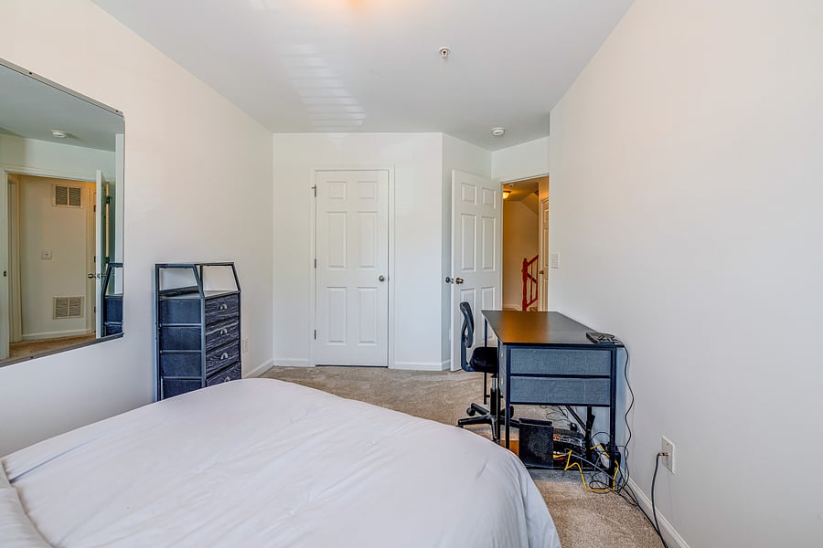 Furnished Finder property 1035962_1 photo 18