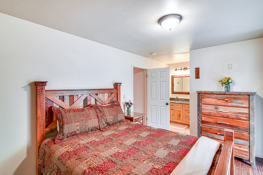 Furnished Finder property 1035972_1 photo 14
