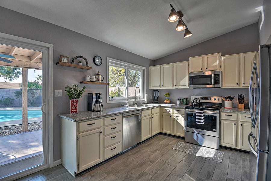 Furnished Finder property 1035974_1 photo 9