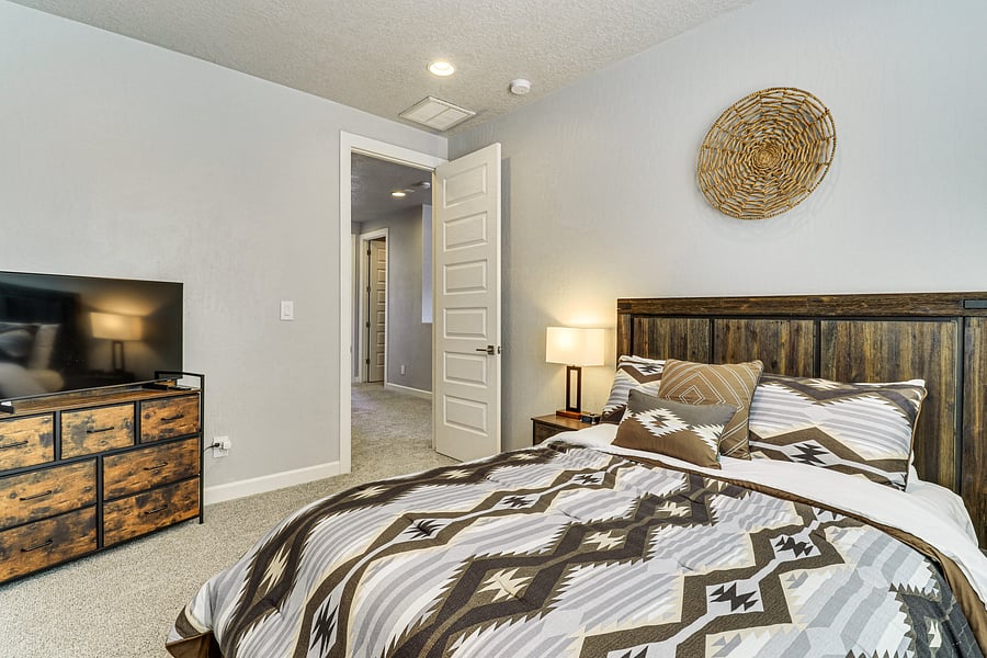 Furnished Finder property 1035978_1 photo 18
