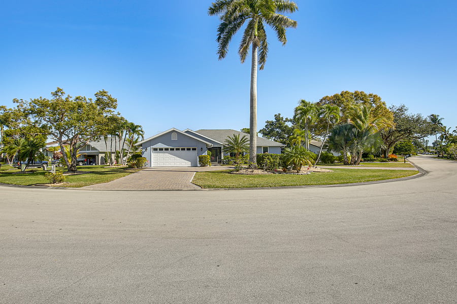 Furnished Finder property 1035985_1 photo 42