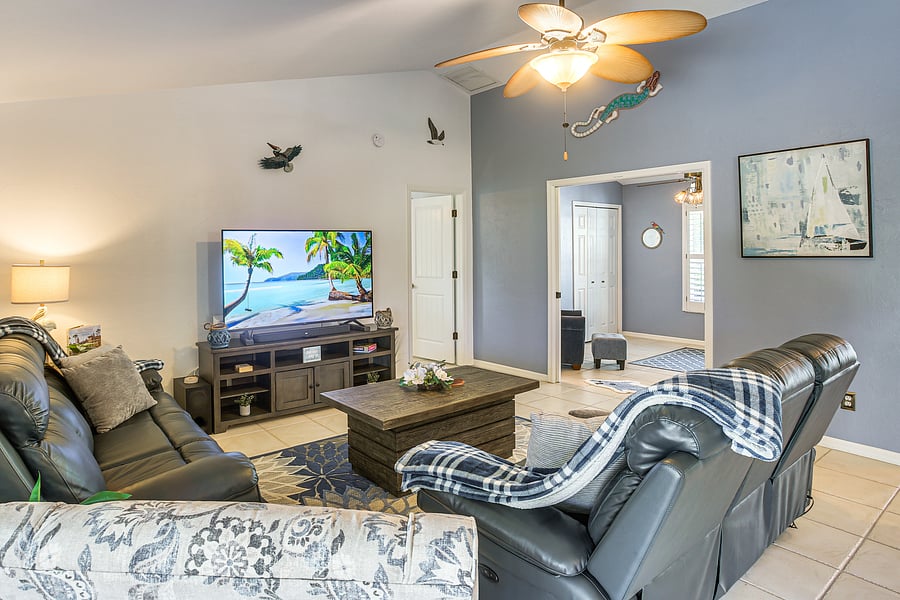 Furnished Finder property 1035985_1 photo 4