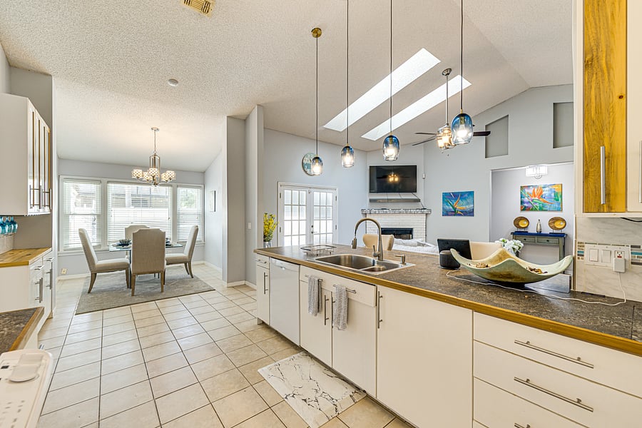 Furnished Finder property 1035986_1 photo 12