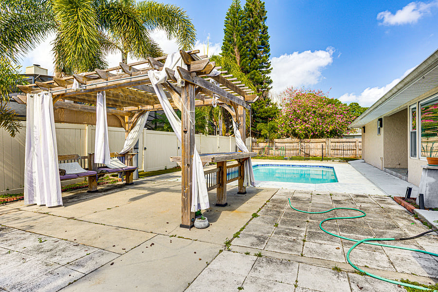 Furnished Finder property 1035986_1 photo 45