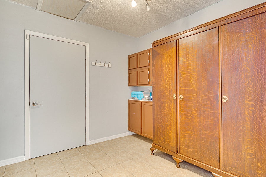 Furnished Finder property 1035986_1 photo 19
