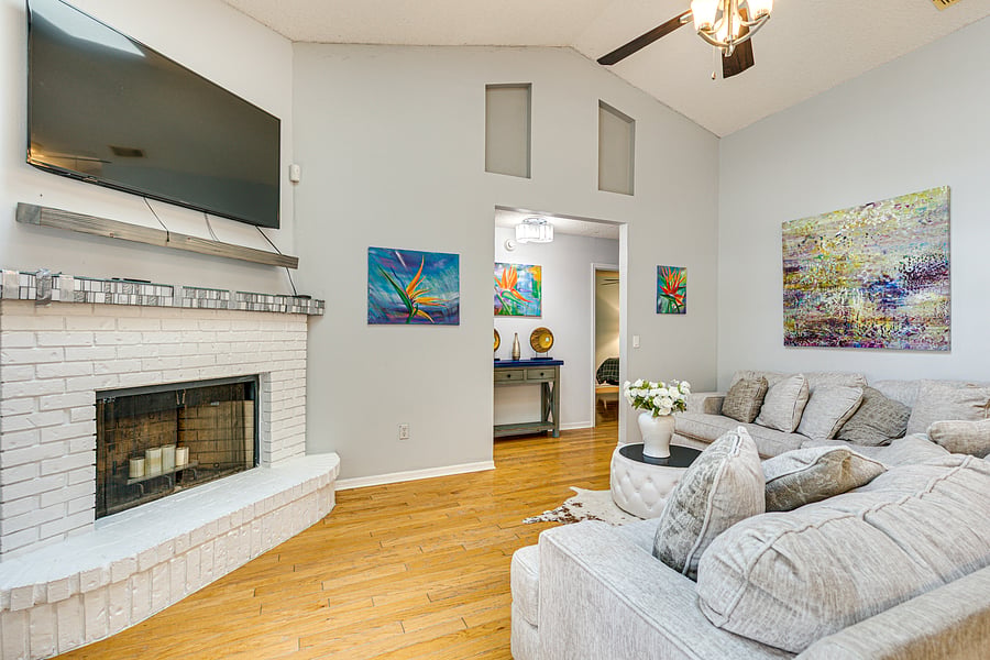 Furnished Finder property 1035986_1 photo 30