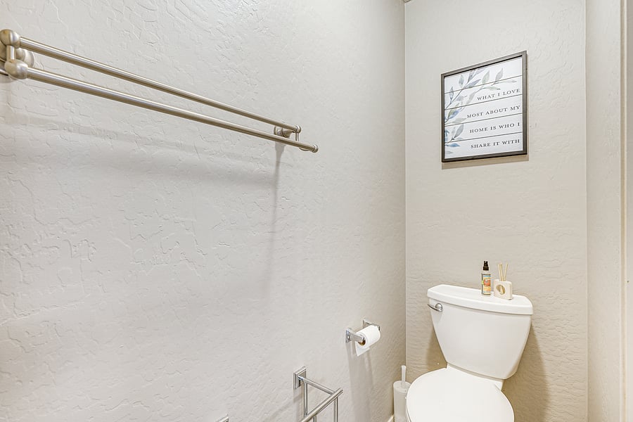 Furnished Finder property 1035988_1 photo 32