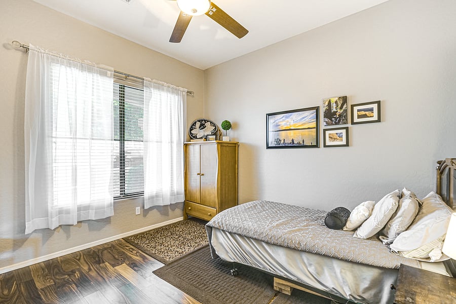 Furnished Finder property 1035988_1 photo 12