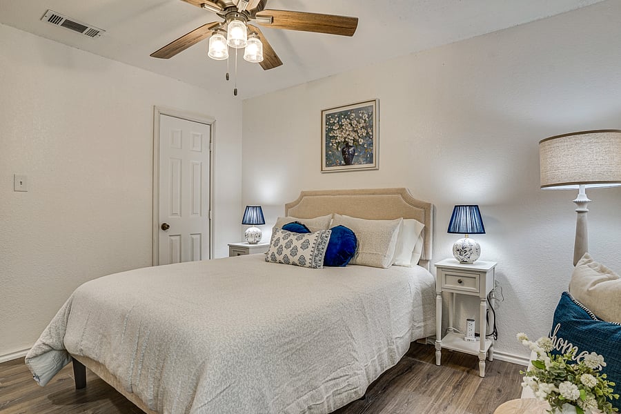 Furnished Finder property 1035997_1 photo 22