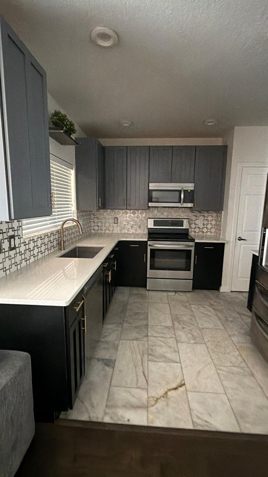 Furnished Finder property 1036006_1 photo 20