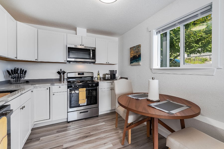 Furnished Finder property 1036009_1 photo 11