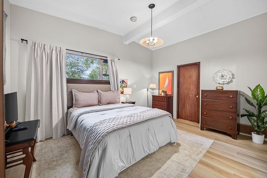 Furnished Finder property 1036010_1 photo 11