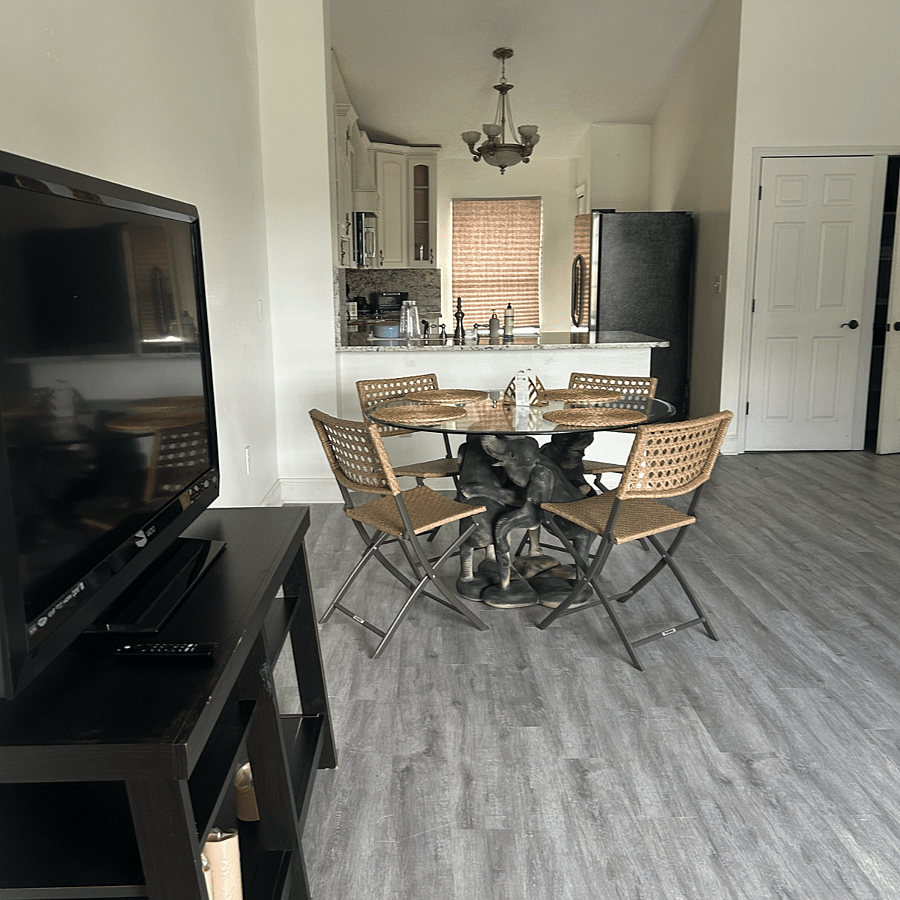 Furnished Finder property 1036023_1 photo 18