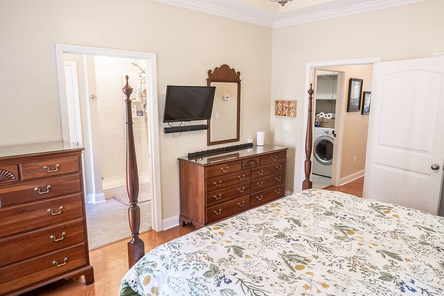 Furnished Finder property 1036026_1 photo 11