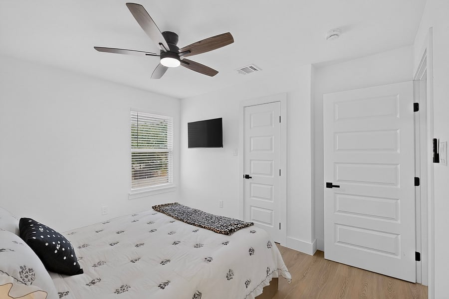 Furnished Finder property 1036028_1 photo 19