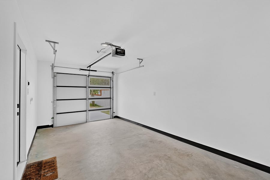 Furnished Finder property 1036028_1 photo 28