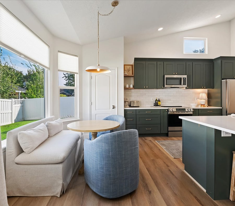 Furnished Finder property 1036029_1 photo 13