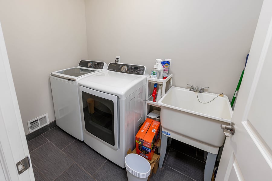 Furnished Finder property 1036041_1 photo 13