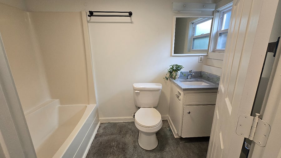 Furnished Finder property 1036051_1 photo 4