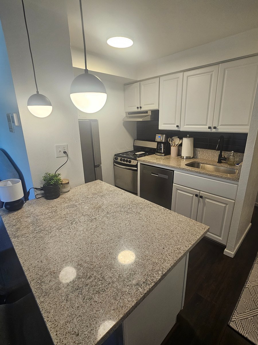 Furnished Finder property 1036053_1 photo 6