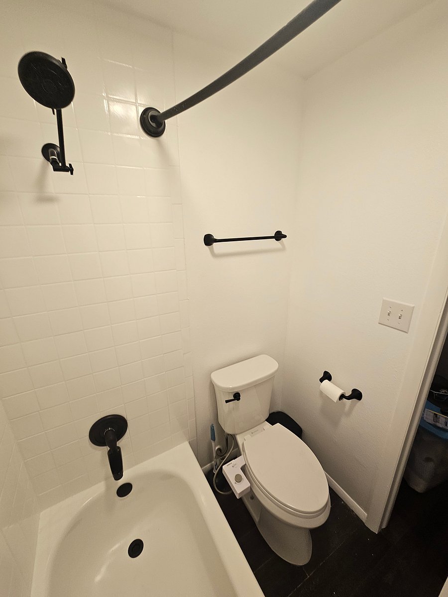 Furnished Finder property 1036053_1 photo 14