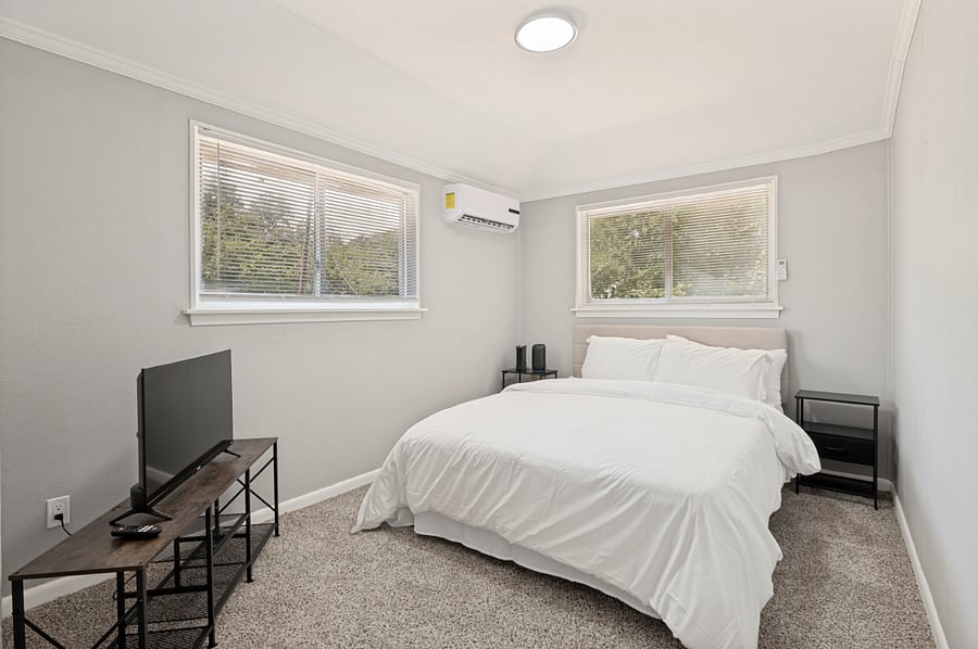 Furnished Finder property 1036055_1 photo 6