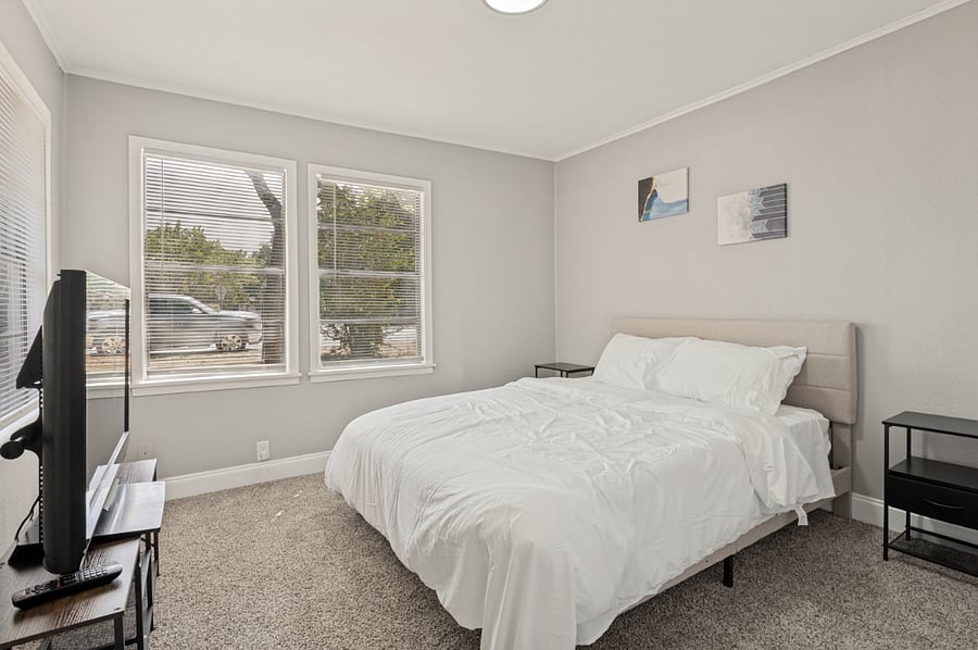Furnished Finder property 1036055_1 photo 7