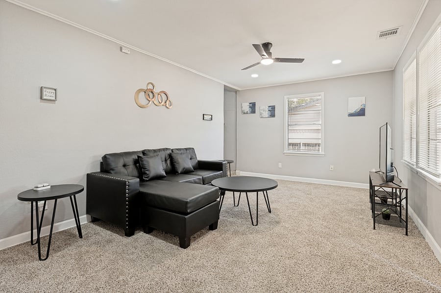 Furnished Finder property 1036055_1 photo 9