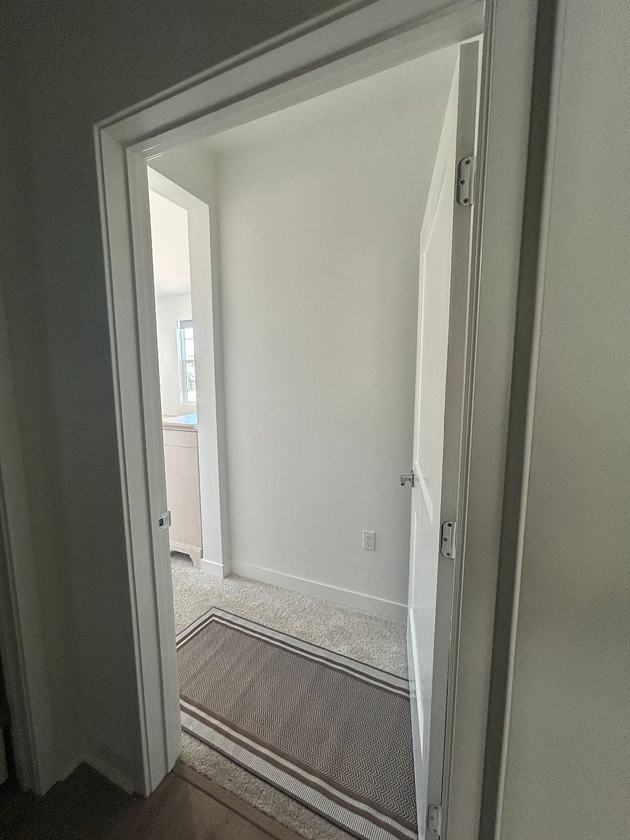 Furnished Finder property 1036058_1 photo 7
